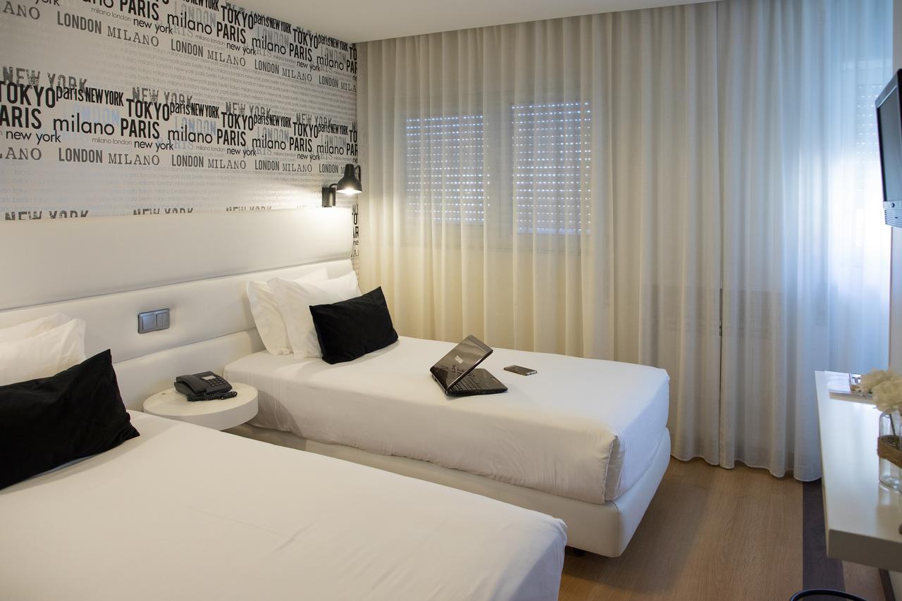 Double or Twin Room Standard