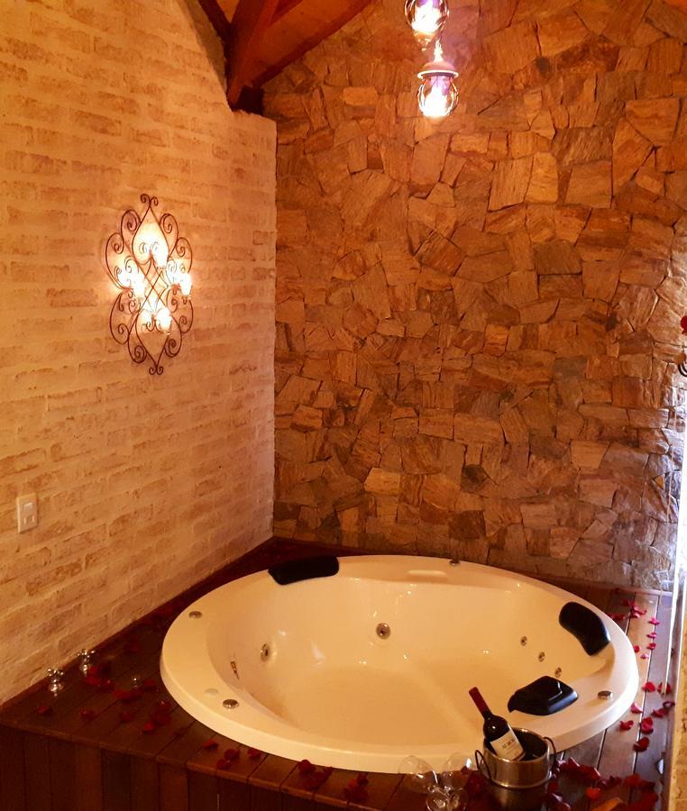 Deluxe Double Room Bath