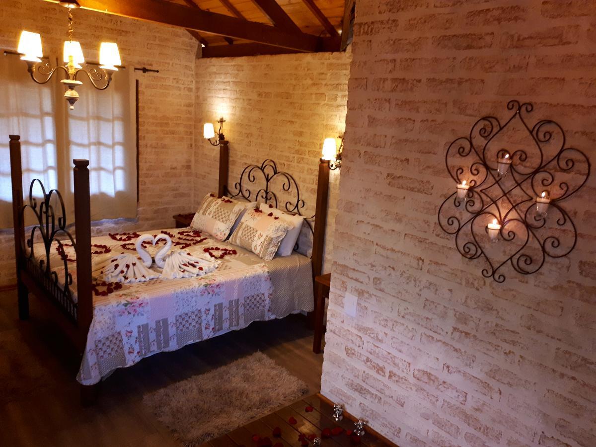 Deluxe Double Room Bath