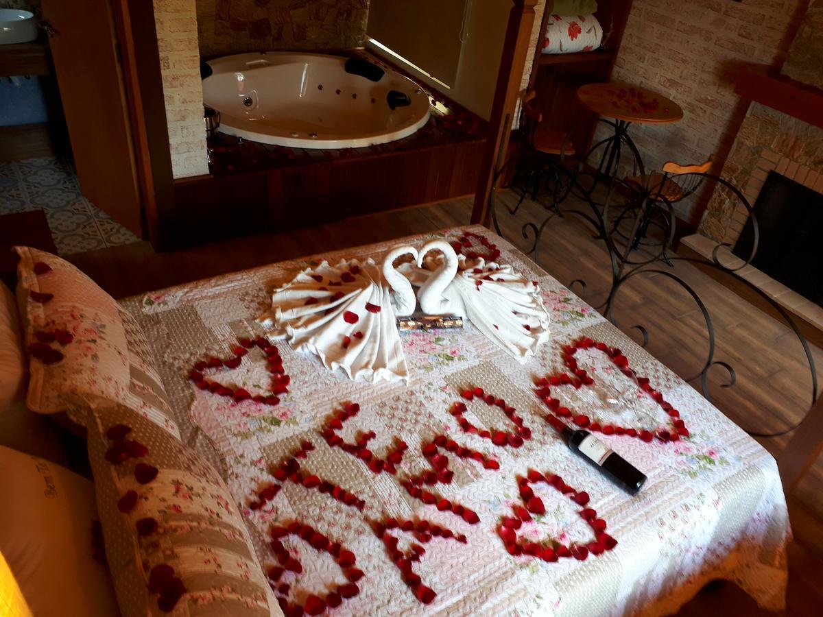 Deluxe Double Room Bath