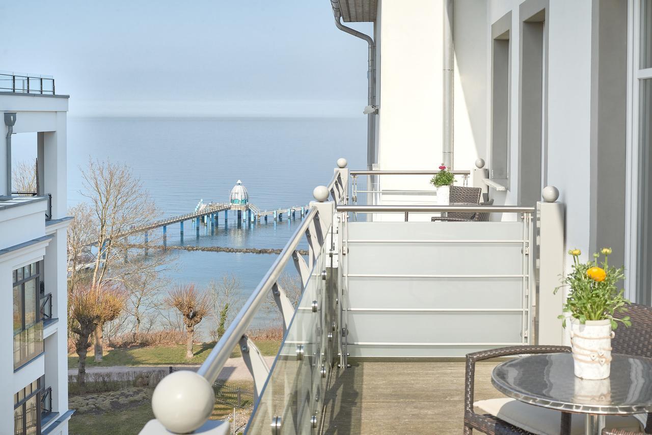 Double Room Balcony & Side Sea View