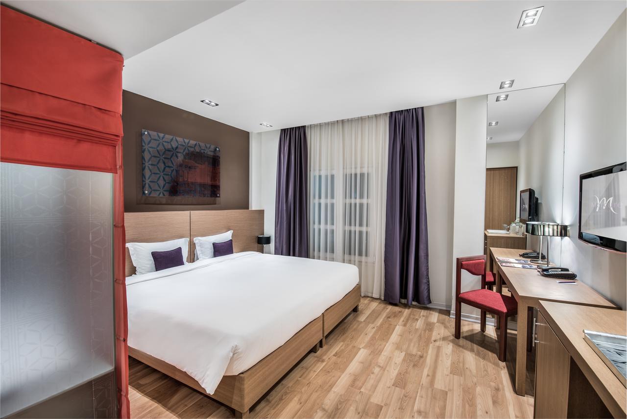 Classic Superior Double Room City View