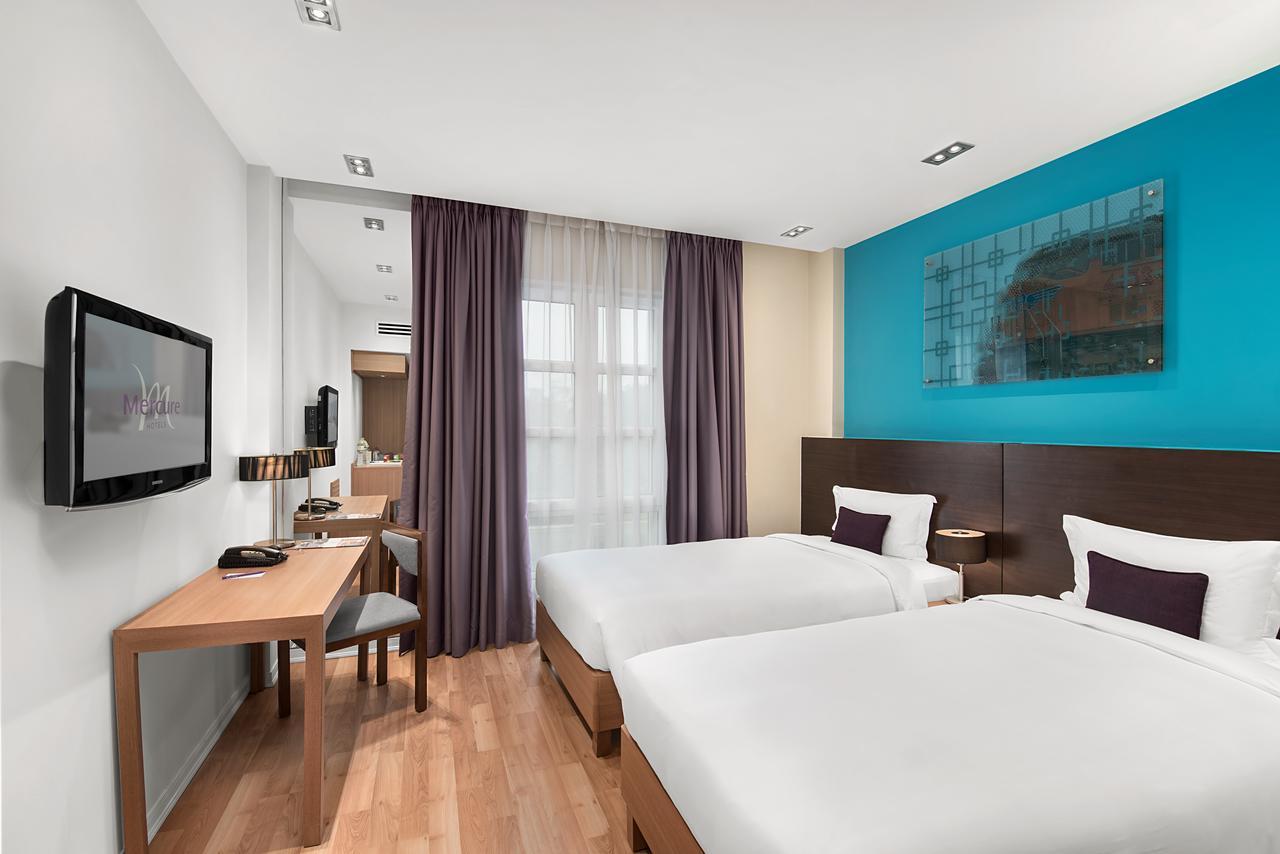 Classic Twin Room City View
