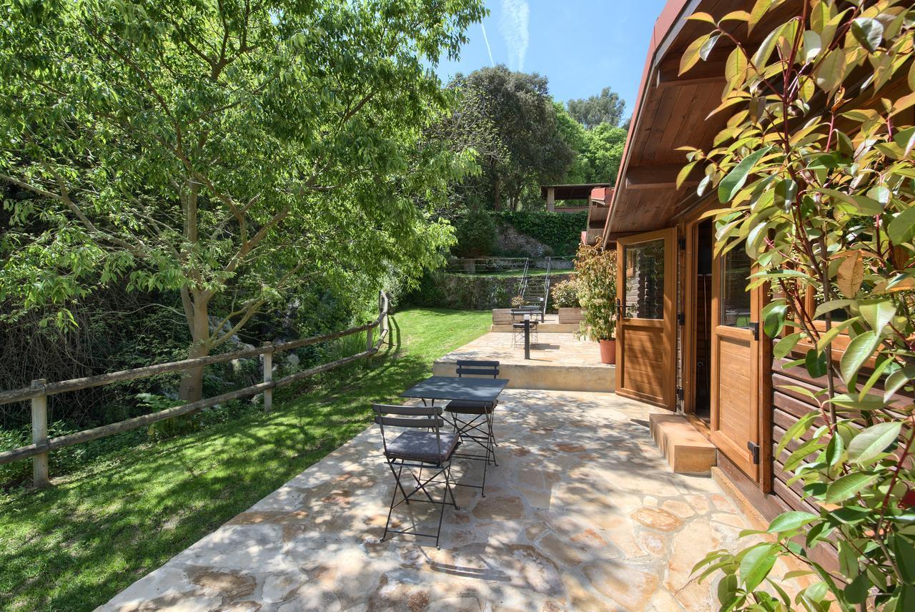 Bungalow Garden