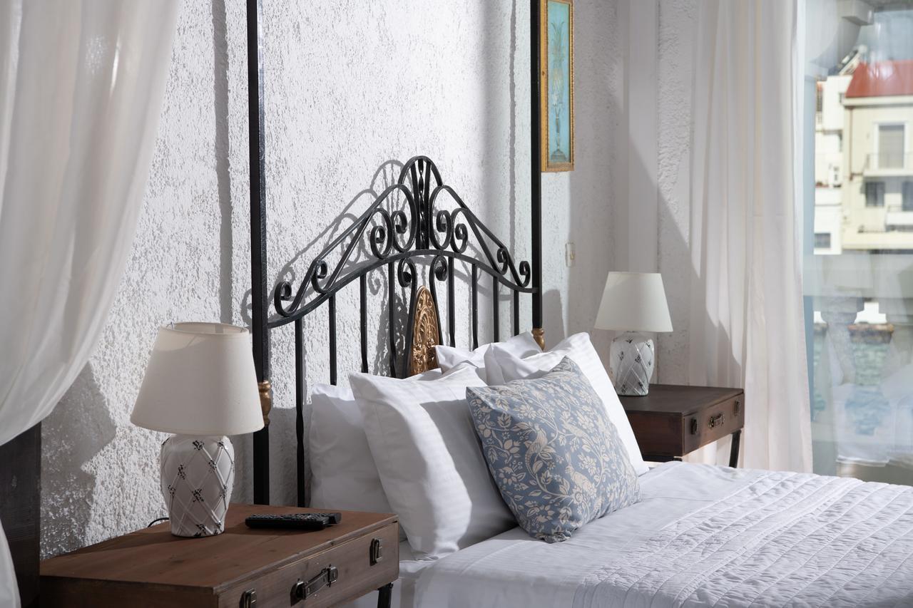 Honeymoon Suite Sea Front
