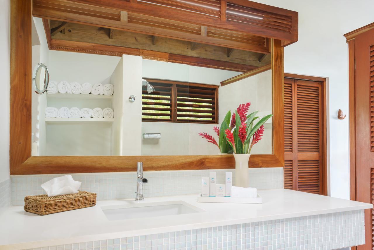 Beachfront Suite,815522162:JPEG