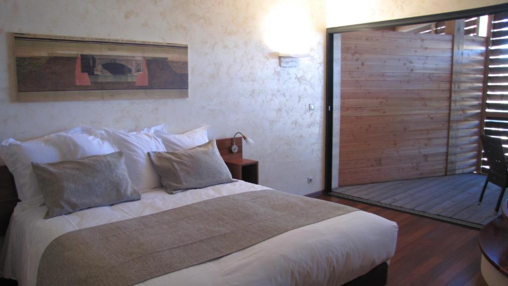 Suite Spa Bath Kitchenette