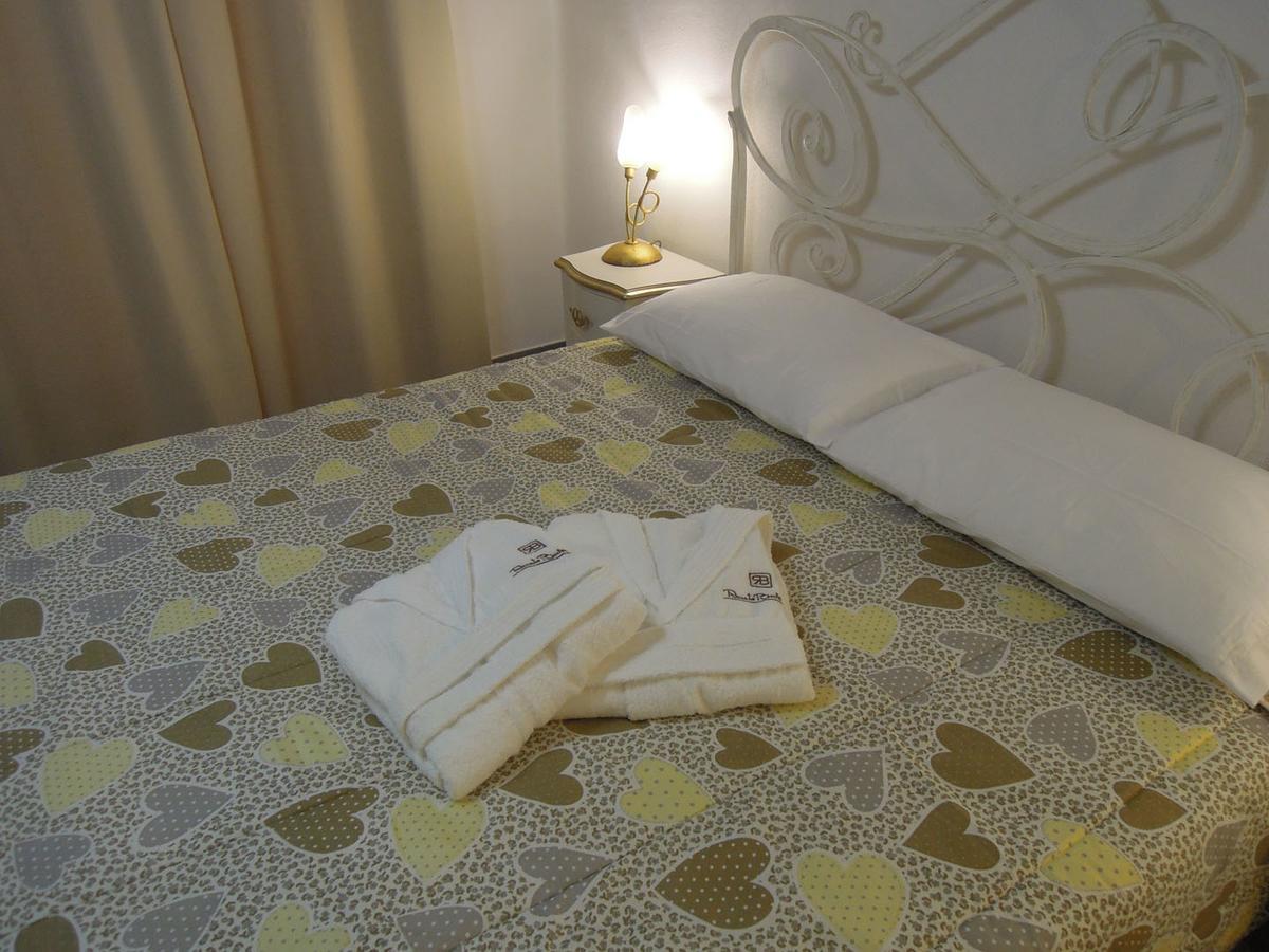 Single Room Private Bathroom