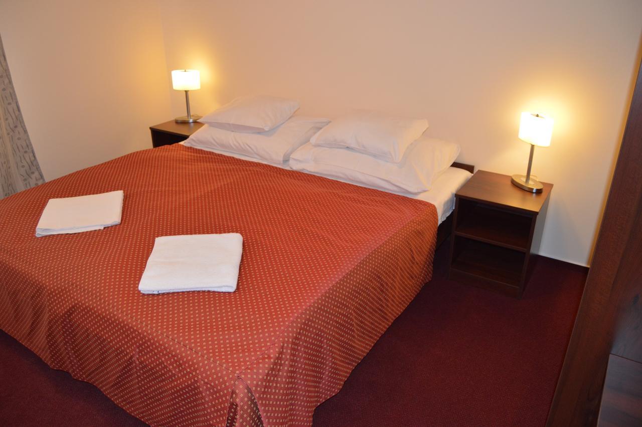 Double Room Private Bathroom
