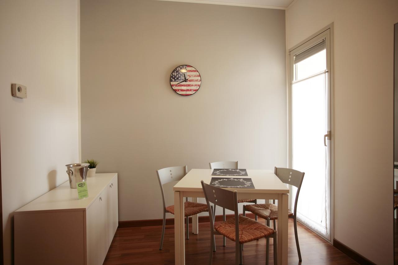 Studio Apartment,646507065:JPEG