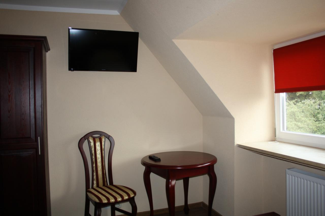 Single Room Bathroom