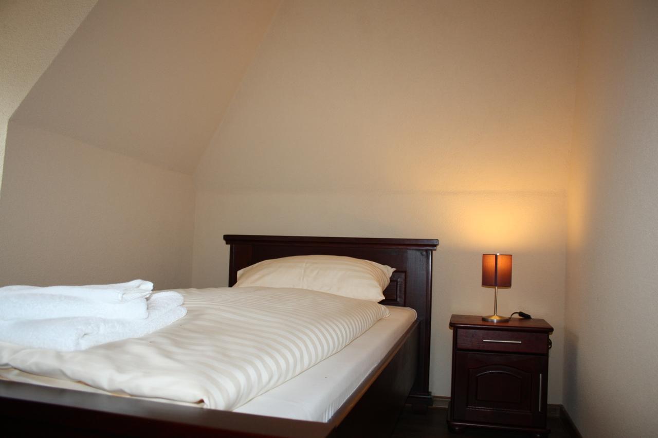 Single Room Bathroom