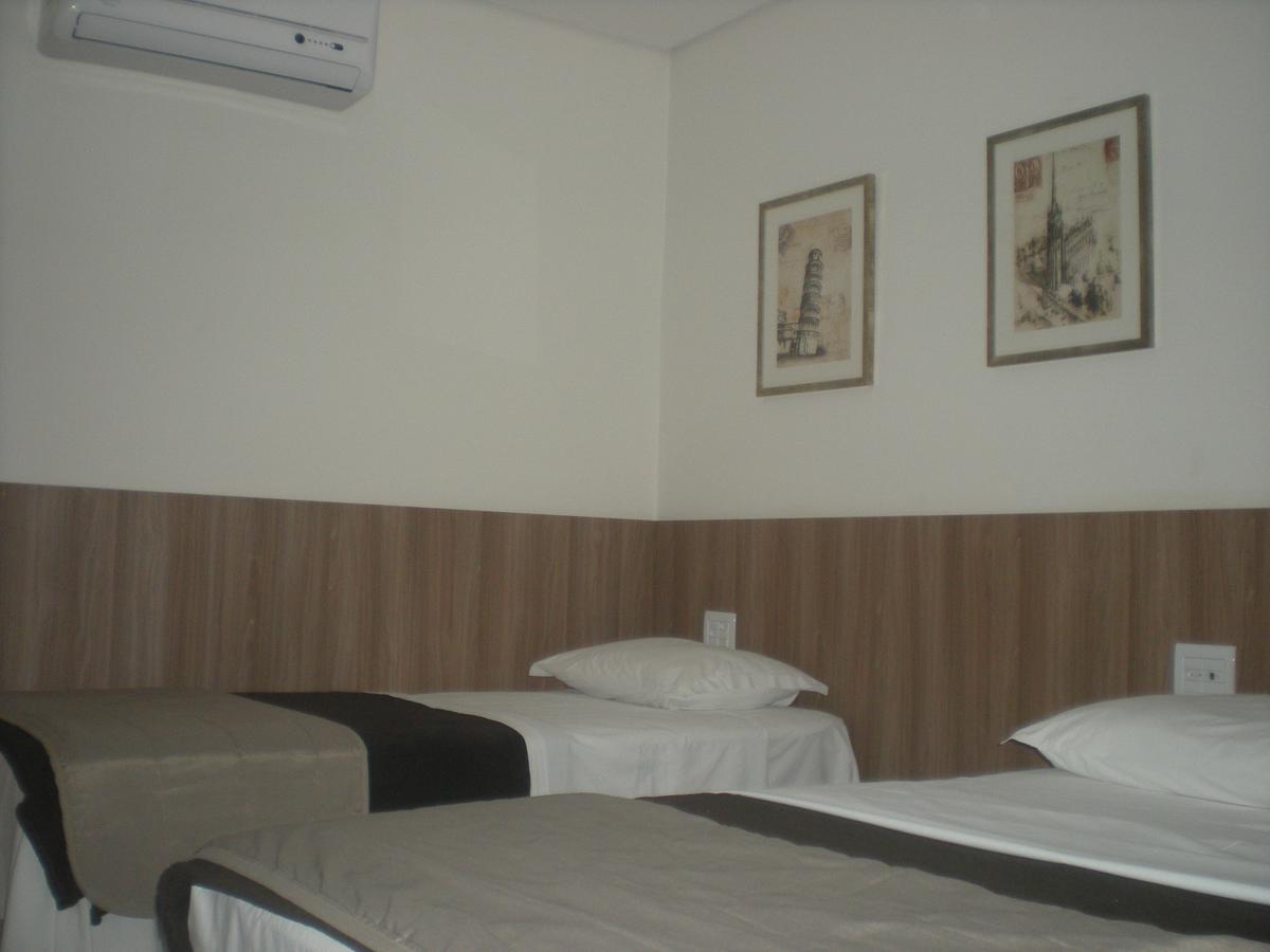King Room Roll Shower Disability Access