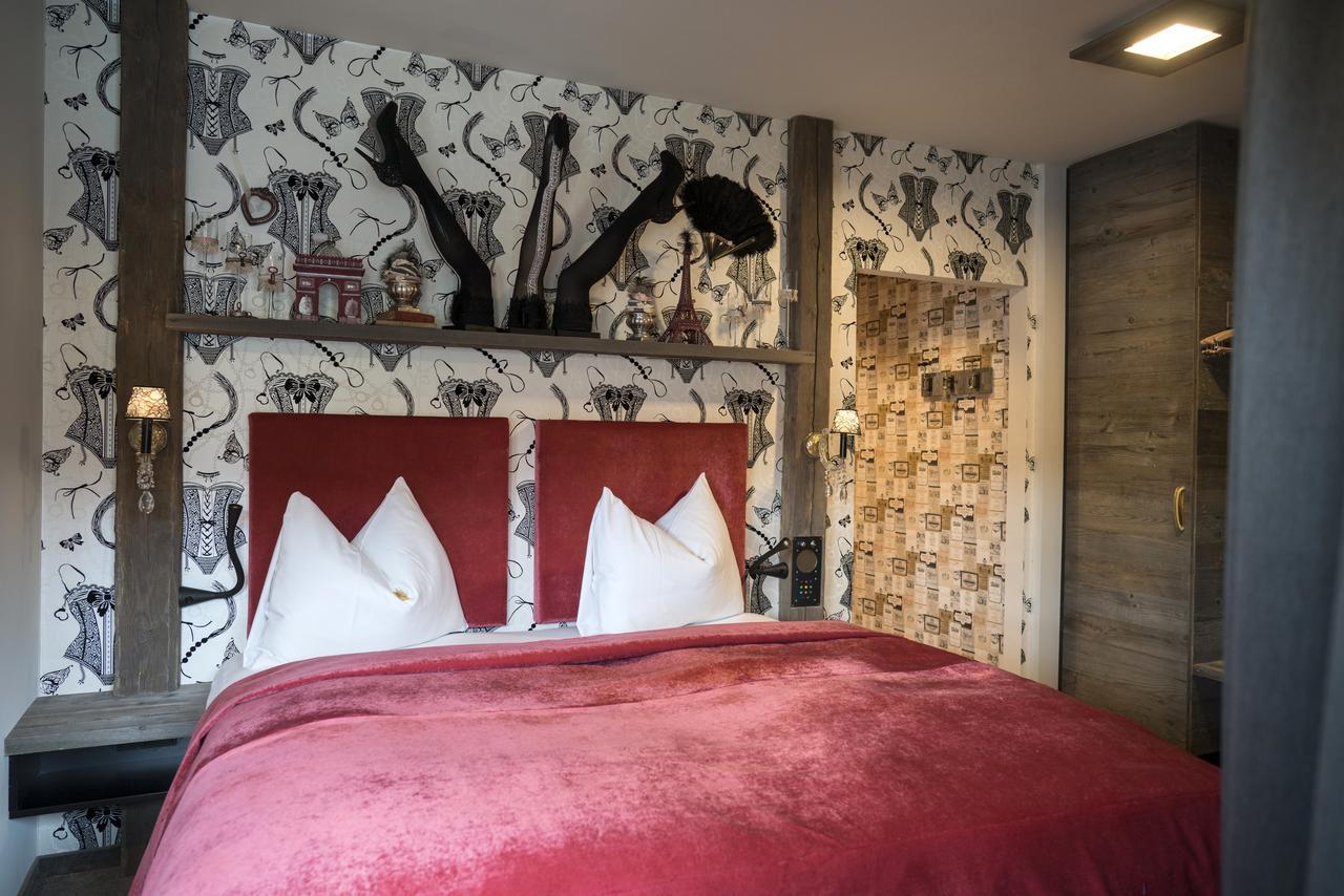 Deluxe Double Room River View