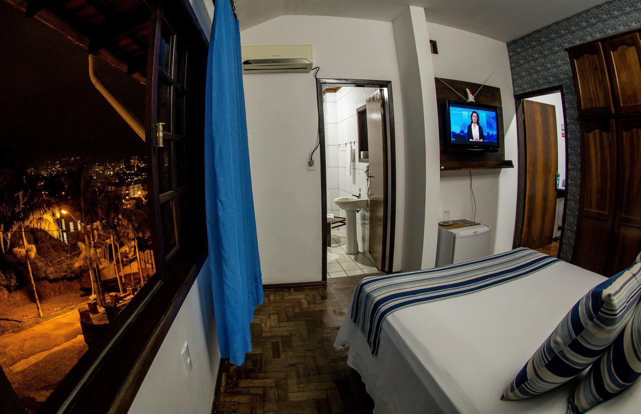 Quarto Família com Vista para a Montanha