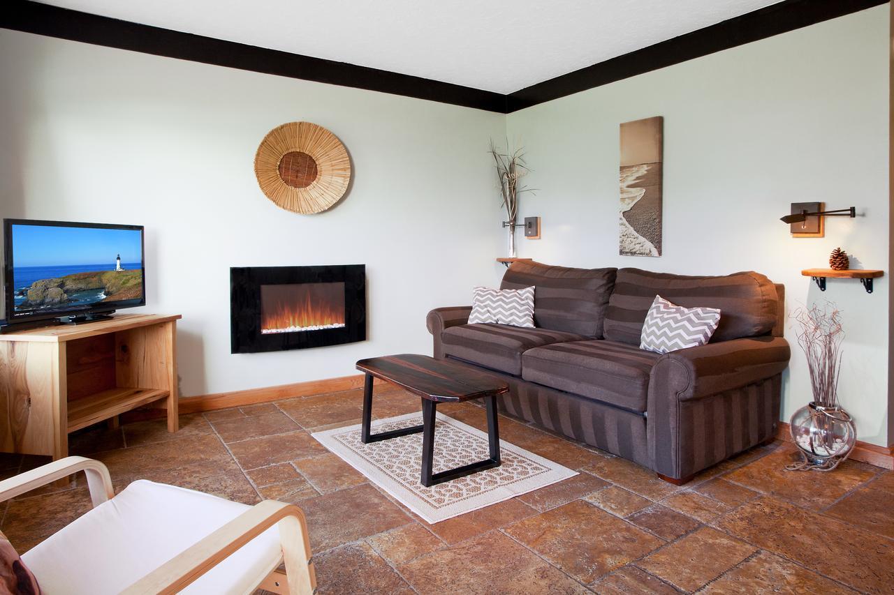 Standard Queen Suite