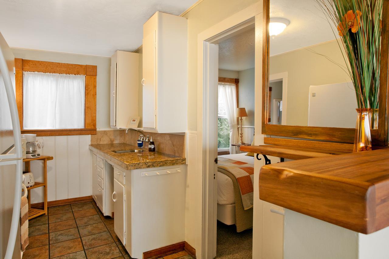 Premier Queen Suite
