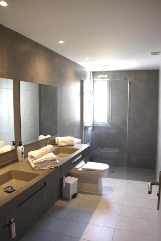 Superior One-Bedroom Apartment Mountain View