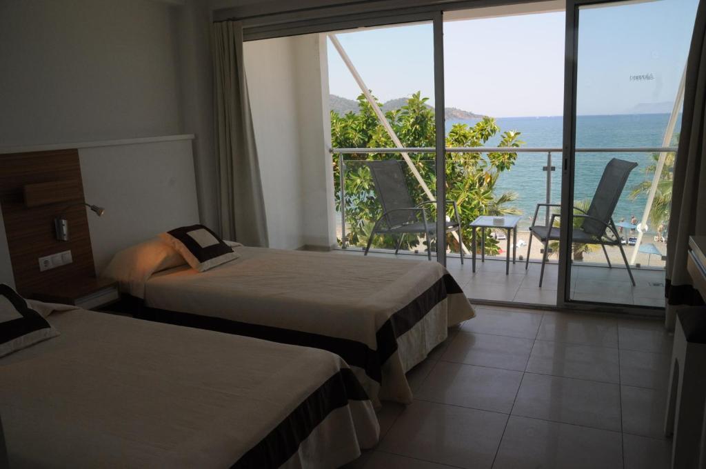 Standard Zweibettzimmer mit Meerblick