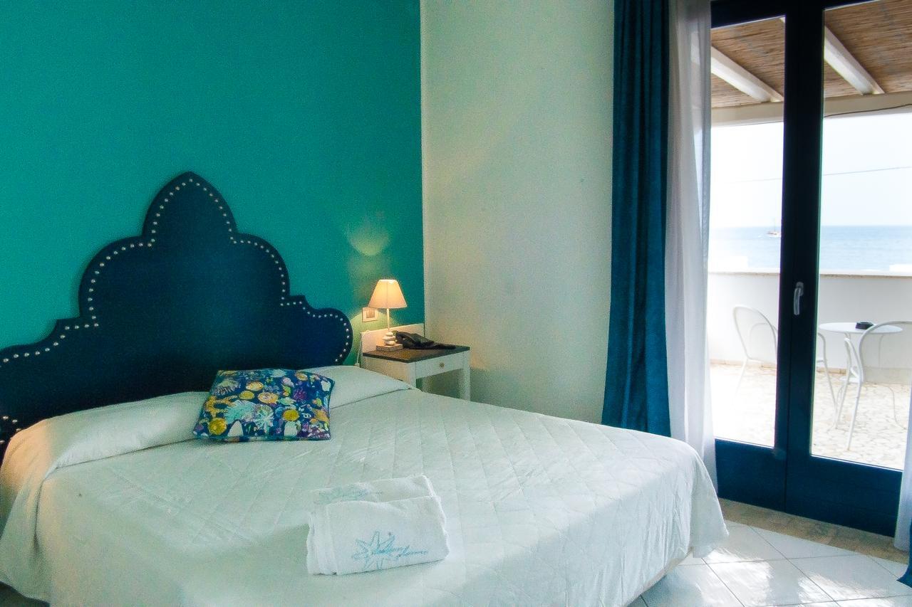 Double or Twin Room Partial Sea View