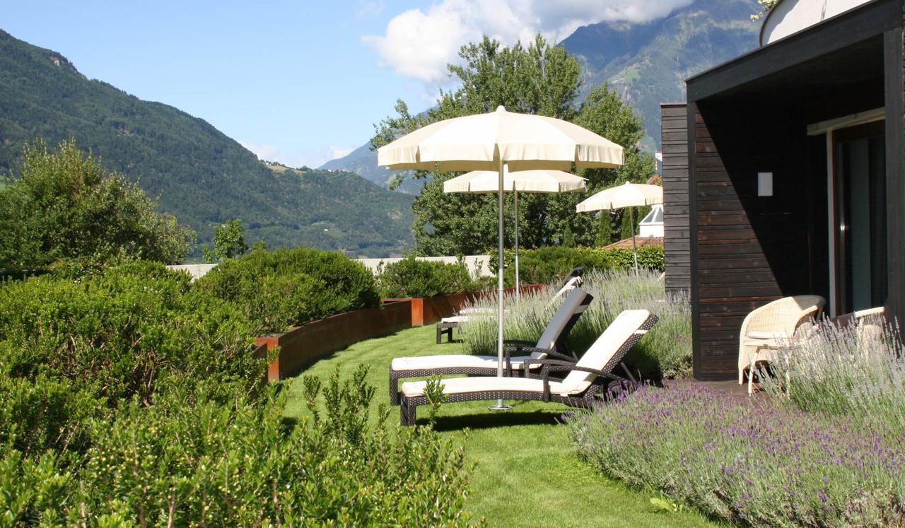 Doppelzimmer mit Gartenblick