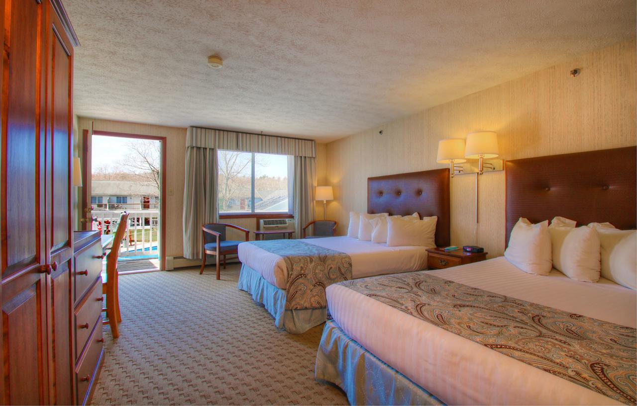 Queen Room Two Queen Beds