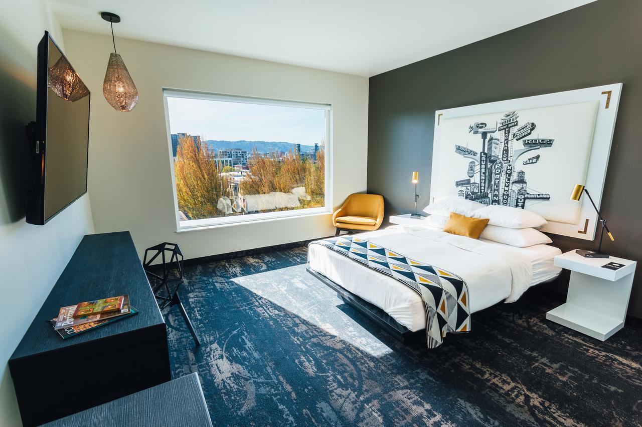 The X - Queen Room City View