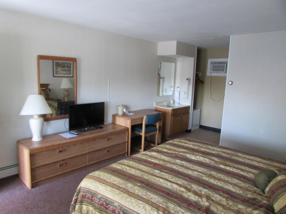 Standard King Room