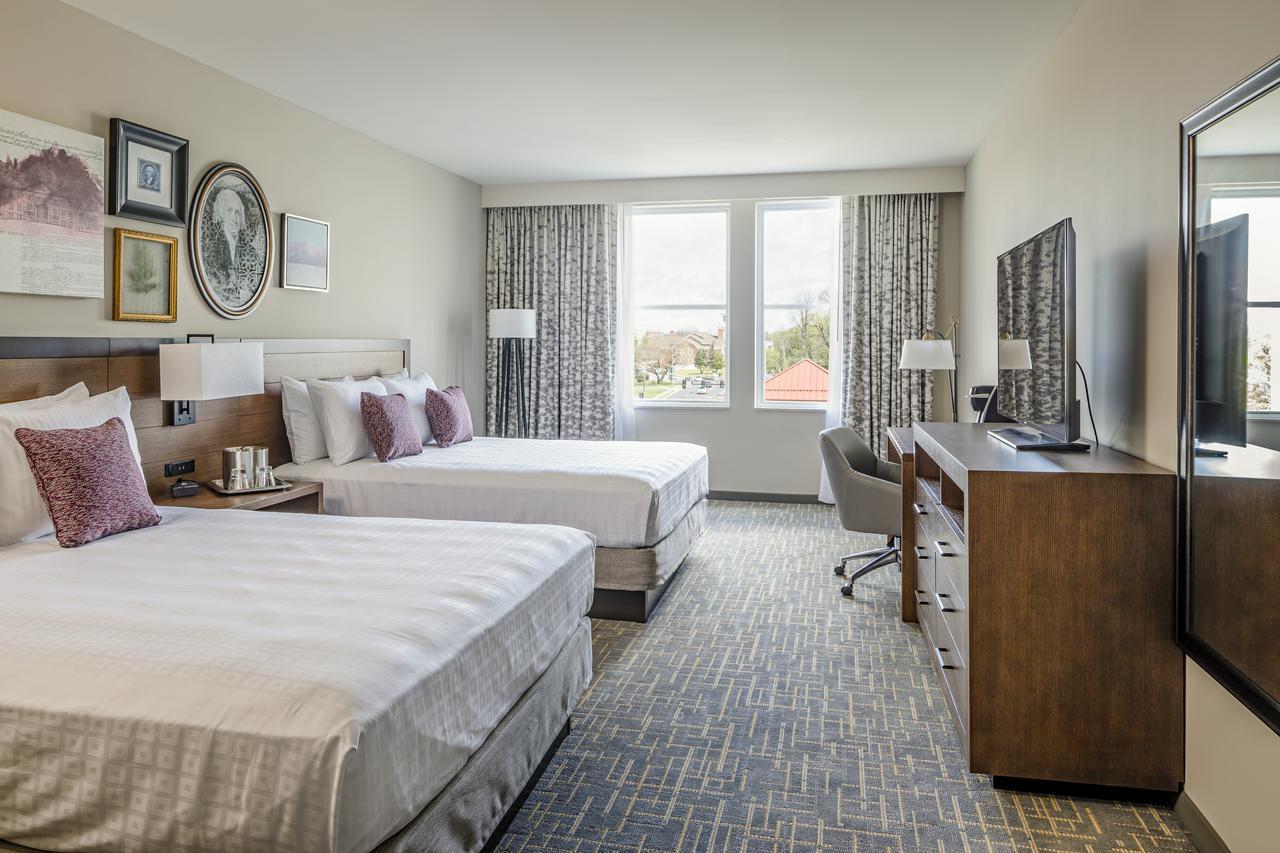Deluxe Queen Room Two Queen Beds