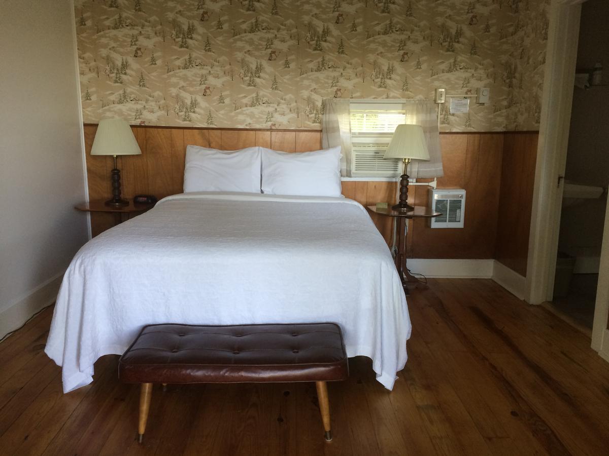Economy Double Room