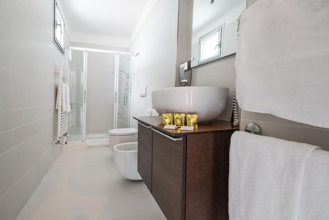 Two-Bedroom Suite Sea View