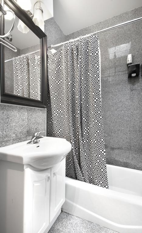 Economy Room Shared Bath
