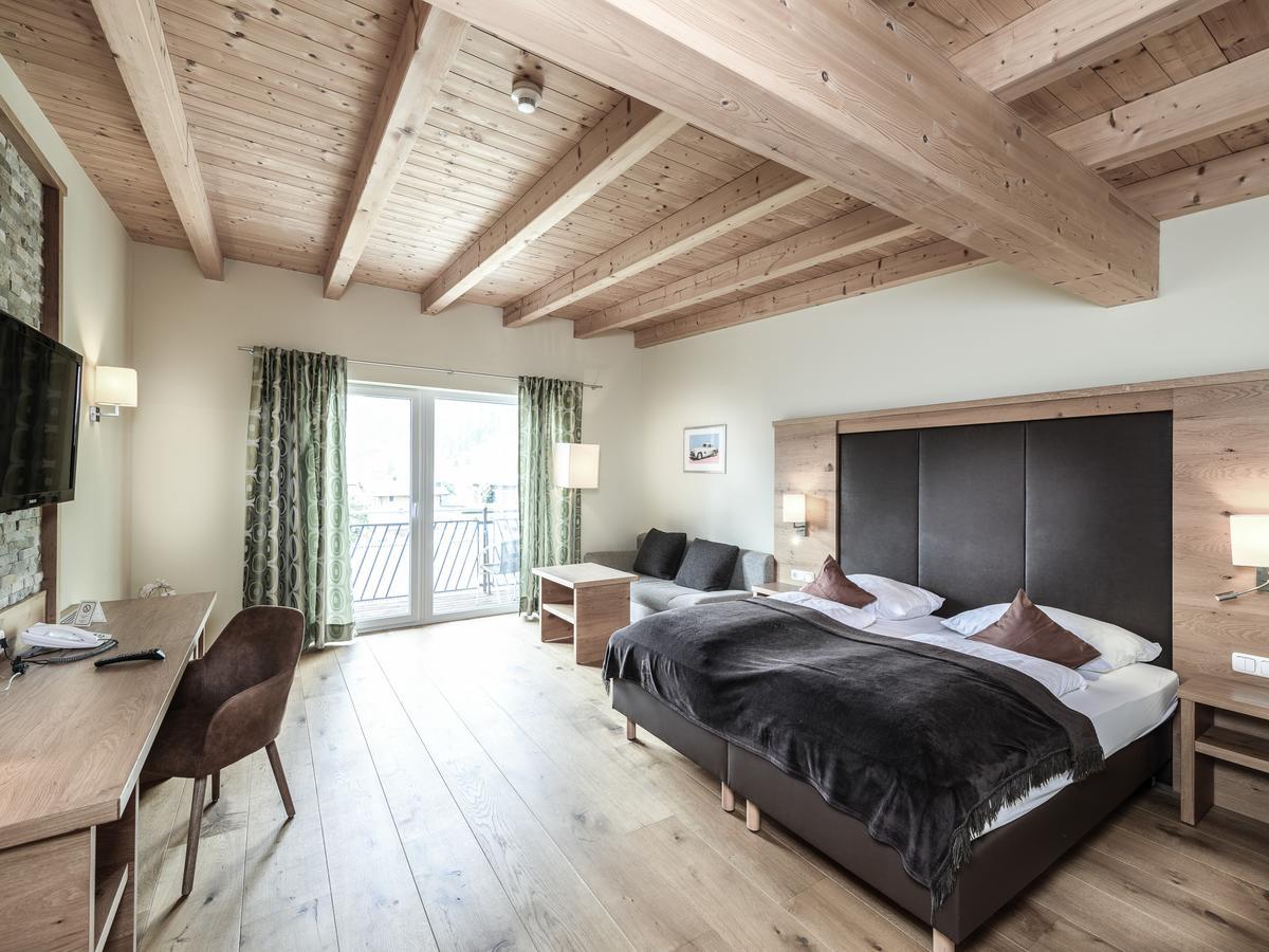 Deluxe Double Room Balcony