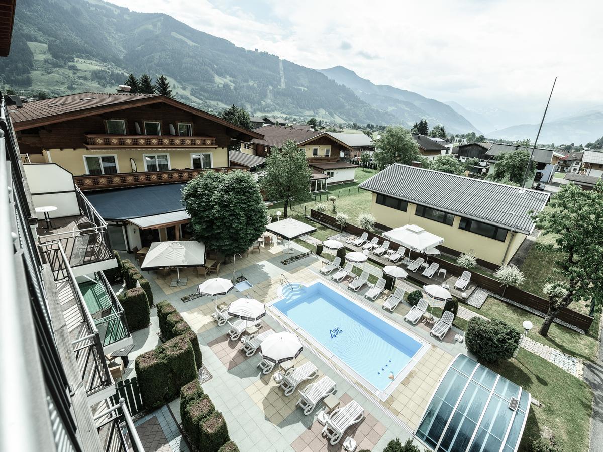 Deluxe Double Room Balcony