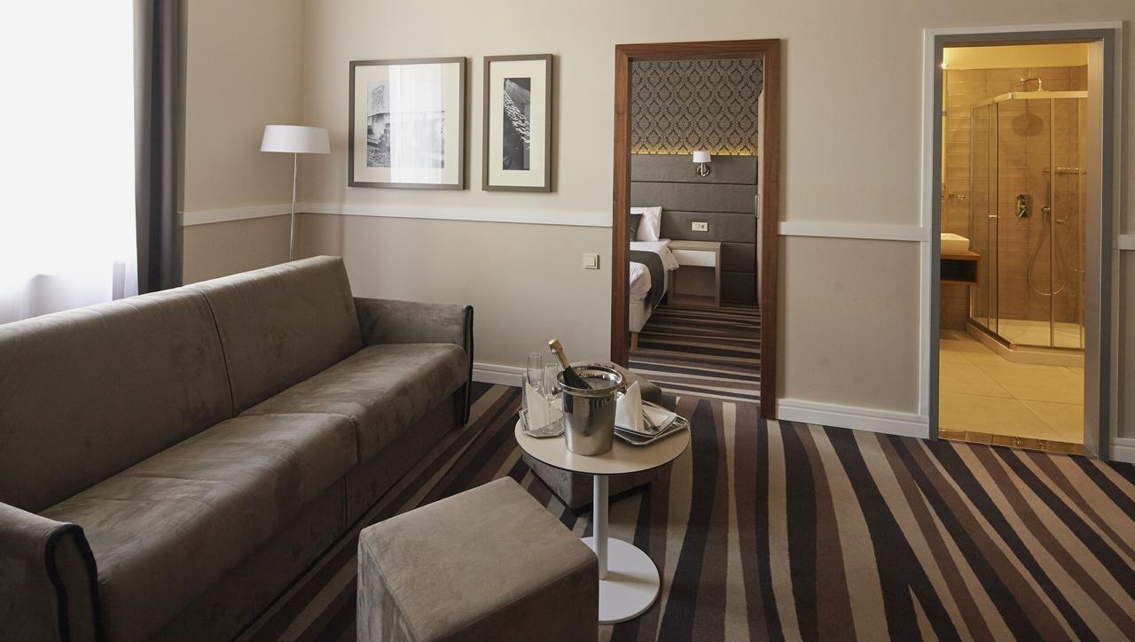 Suite City View