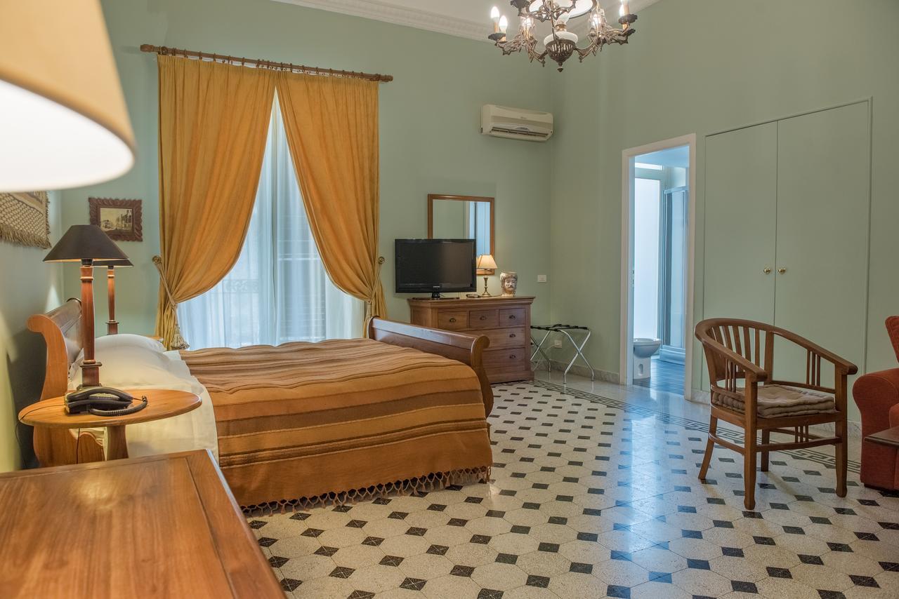 Triple Room Balcony