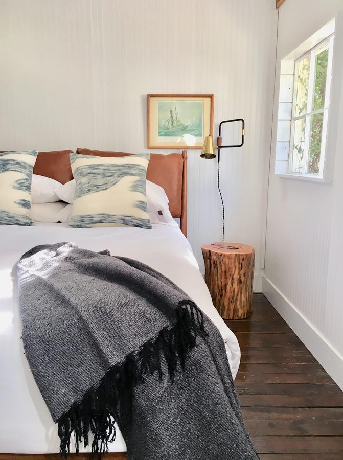 Queen Guestroom at JD House