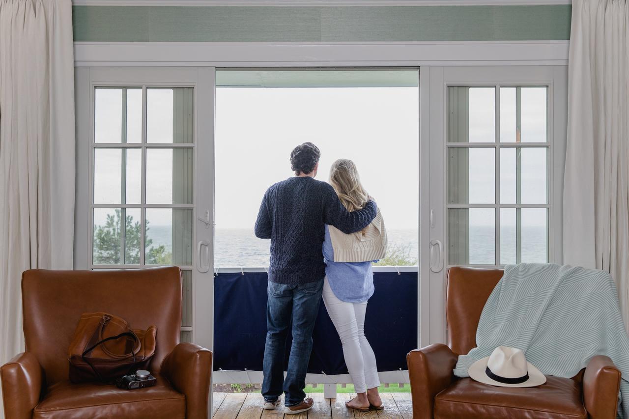 Ocean View Bungalow Fireplace