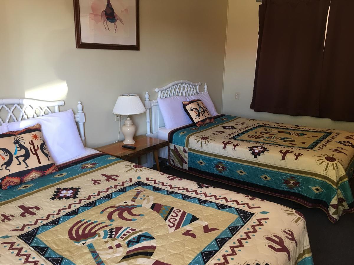 Queen Room Two Queen Beds