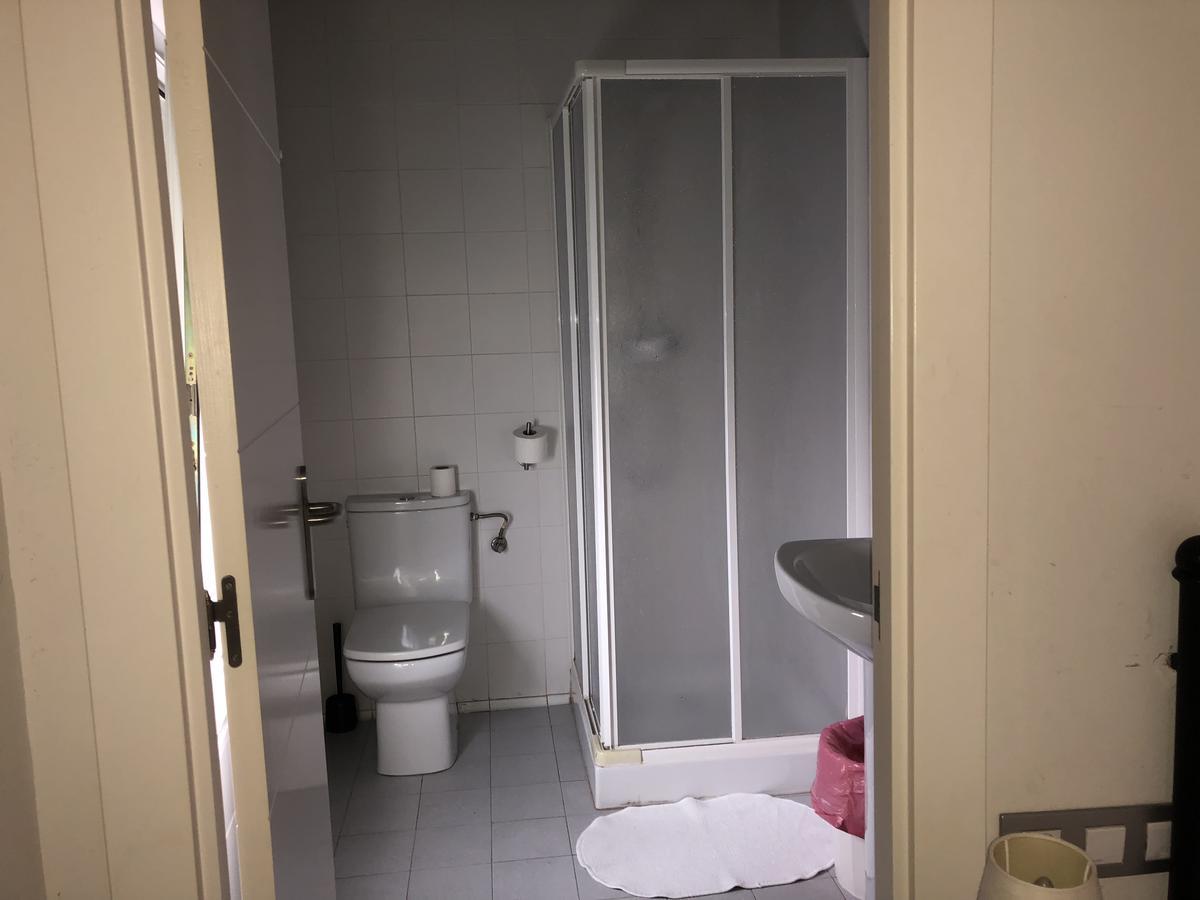 Habitación Doble con baño privado