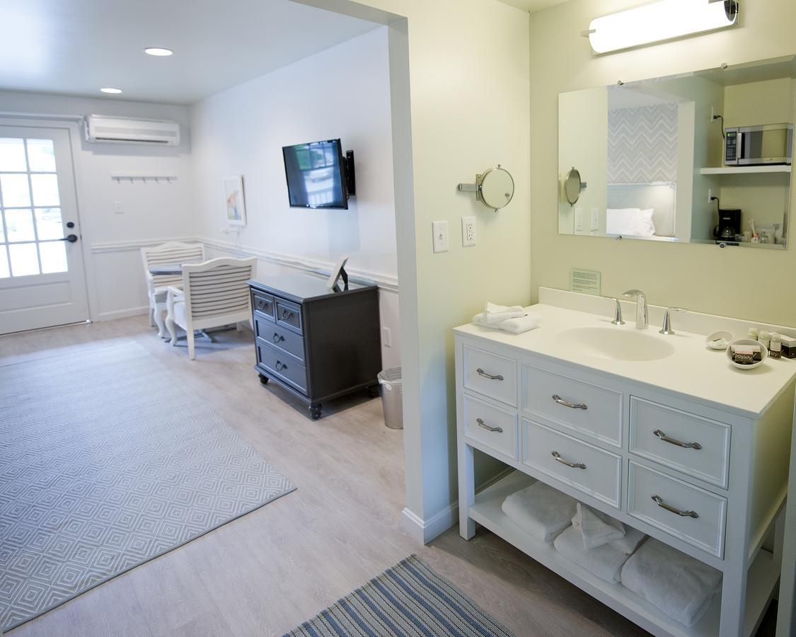 Cove King Second Floor