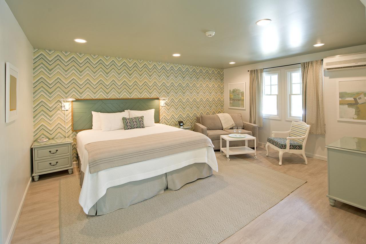 Cove View Suite