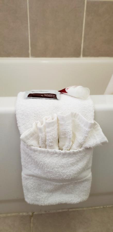 Queen Room Non-Smoking