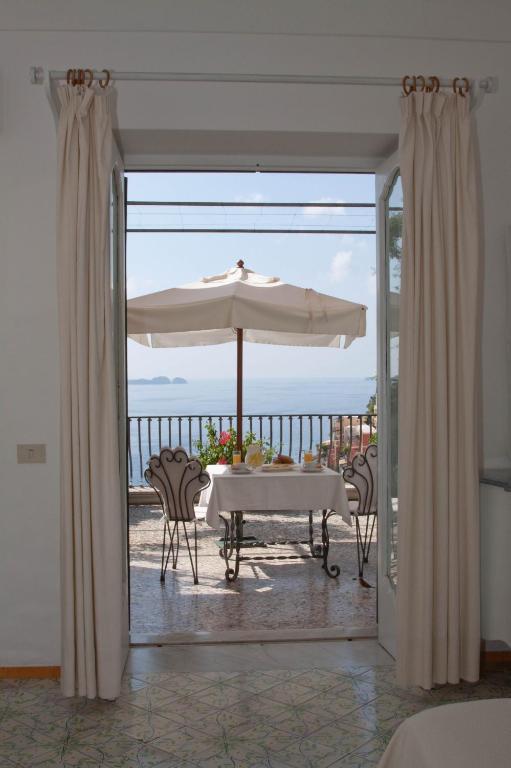Superior Double Room with Sea View