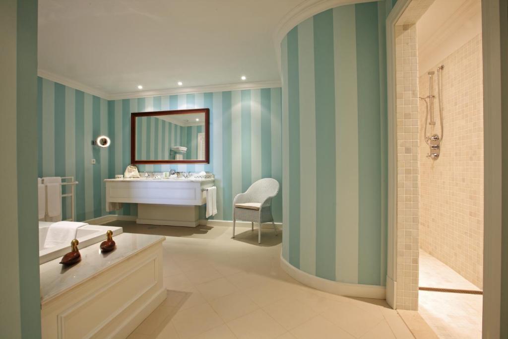 Master Suite Garden,66058891:JPEG