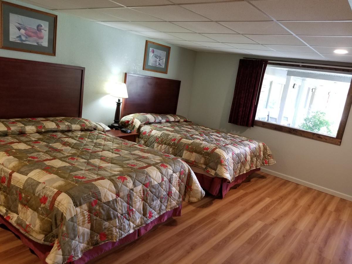 Queen Room Two Queen Beds