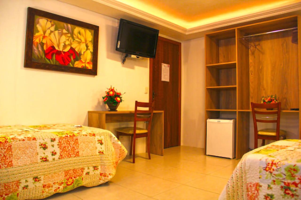 Deluxe Family Suite