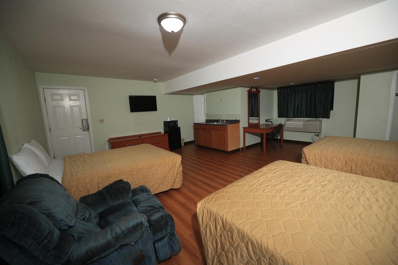 Standard Family Room