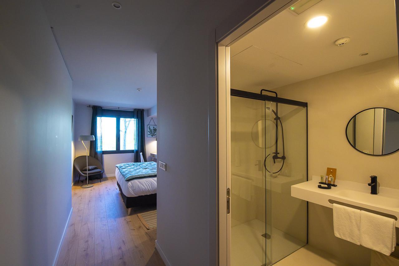 Double or Twin Room Mountain View