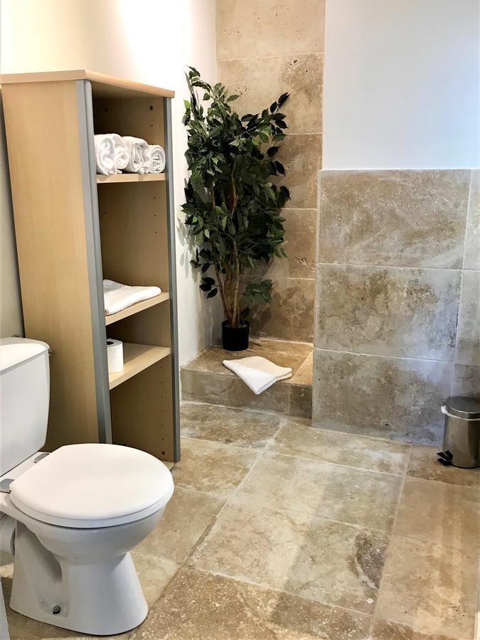 Chambre Double avec Salle de Bains Privative sur le Palier